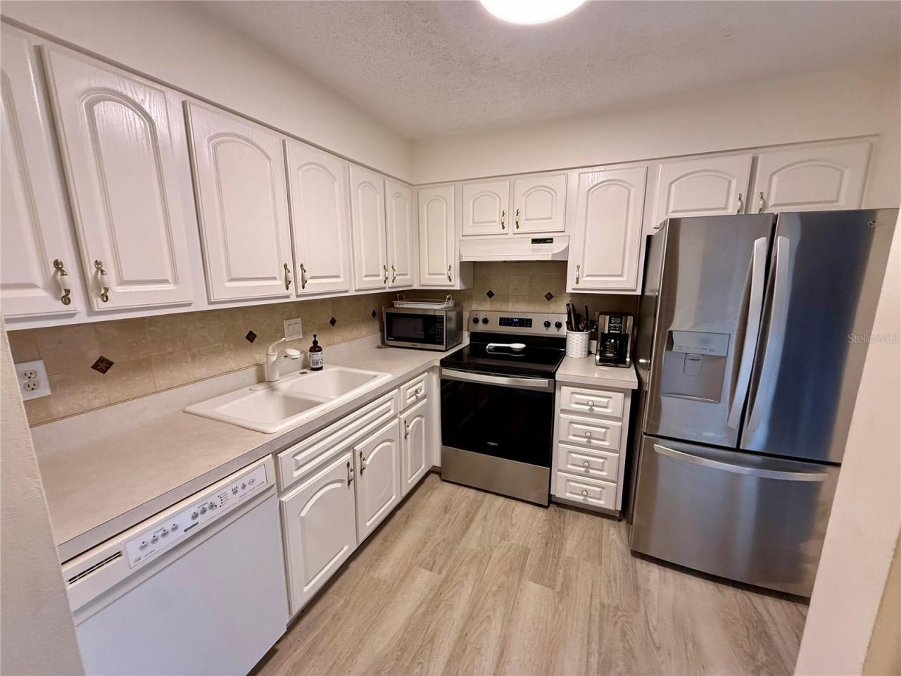 6214 Draw Lane, Unit 4, Sarasota, FL 34235 Photo