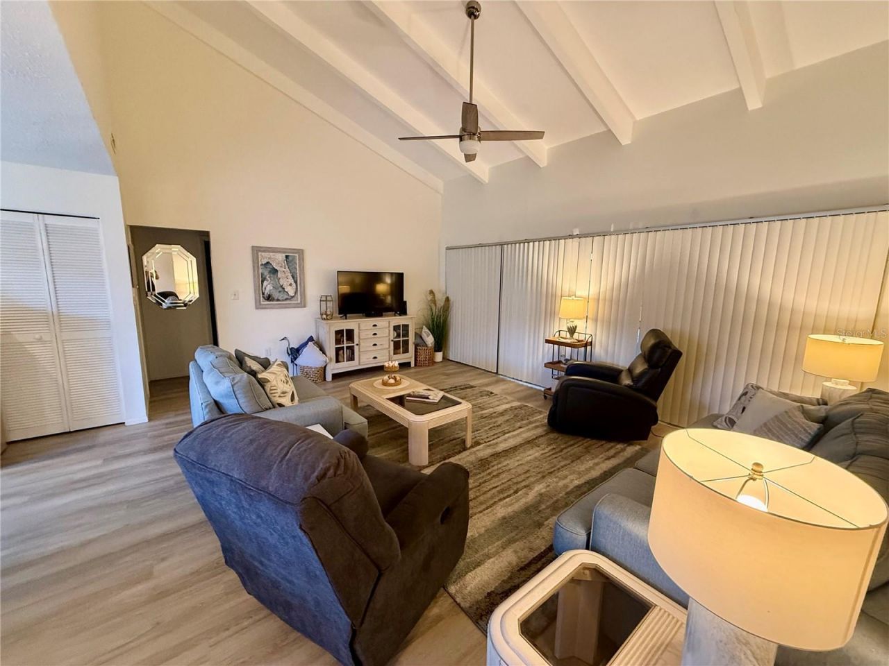 6214 Draw Lane, Unit 4, Sarasota, FL 34235 Photo