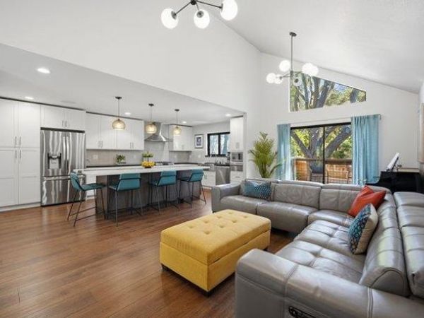17070 Viewcrest Lane , Morgan Hill, CA 95037