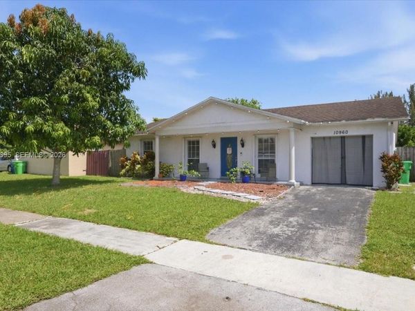 10960 NW 21st St , Sunrise, FL 33322