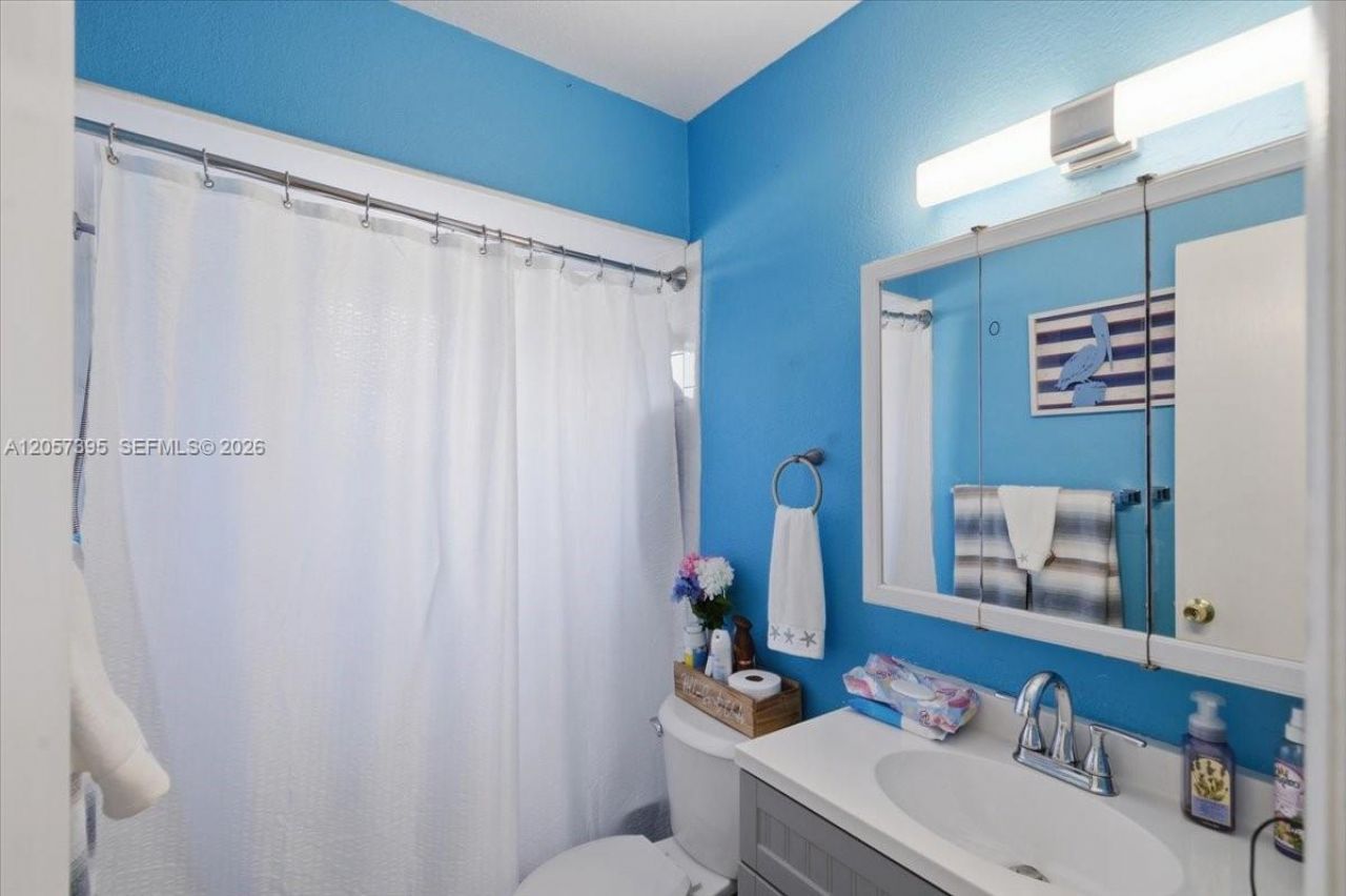 10960 NW 21st St , Sunrise, FL 33322 Photo