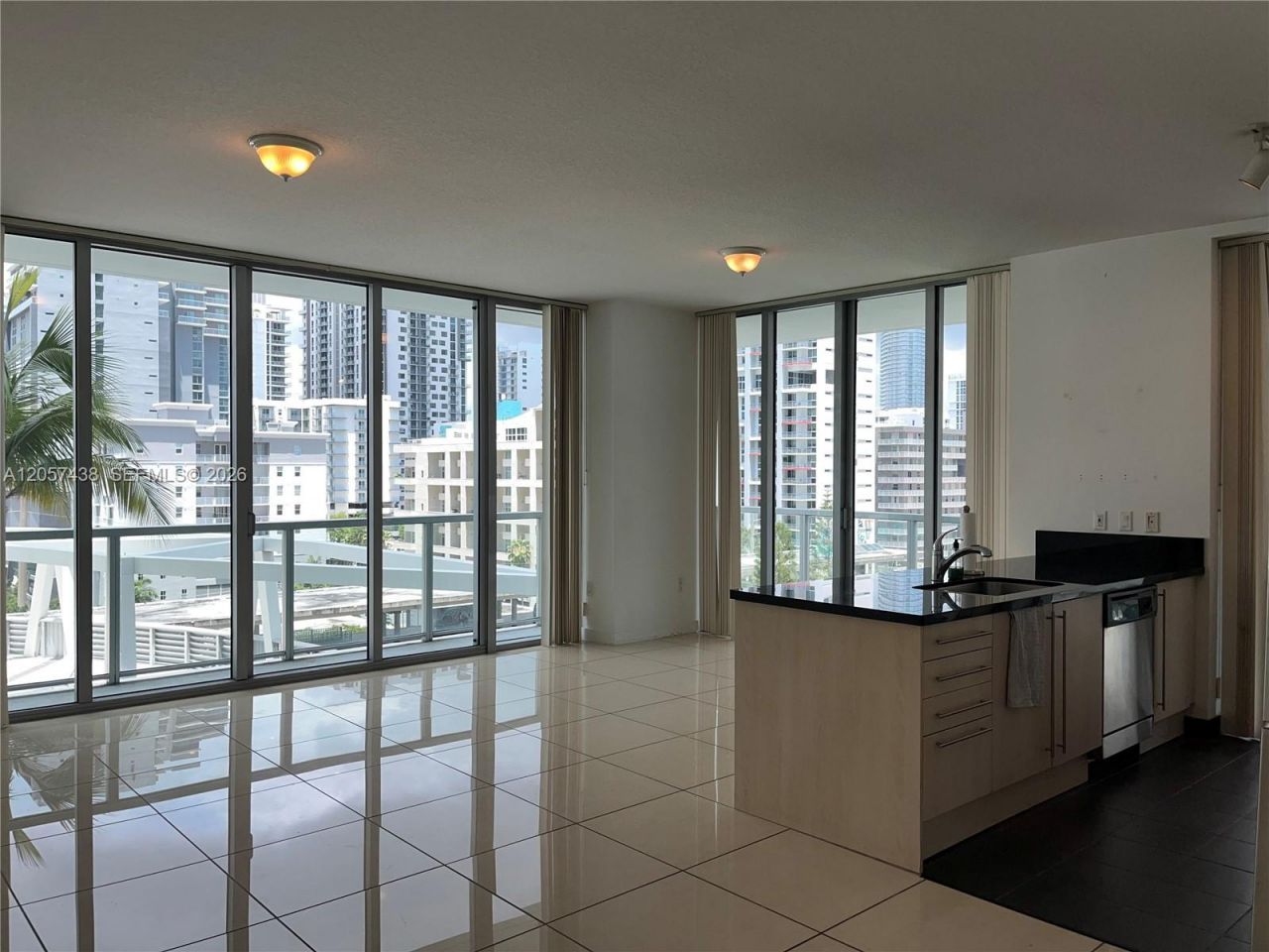 1111 SW 1st Ave , Unit 1025-N, Miami, FL 33130 Photo