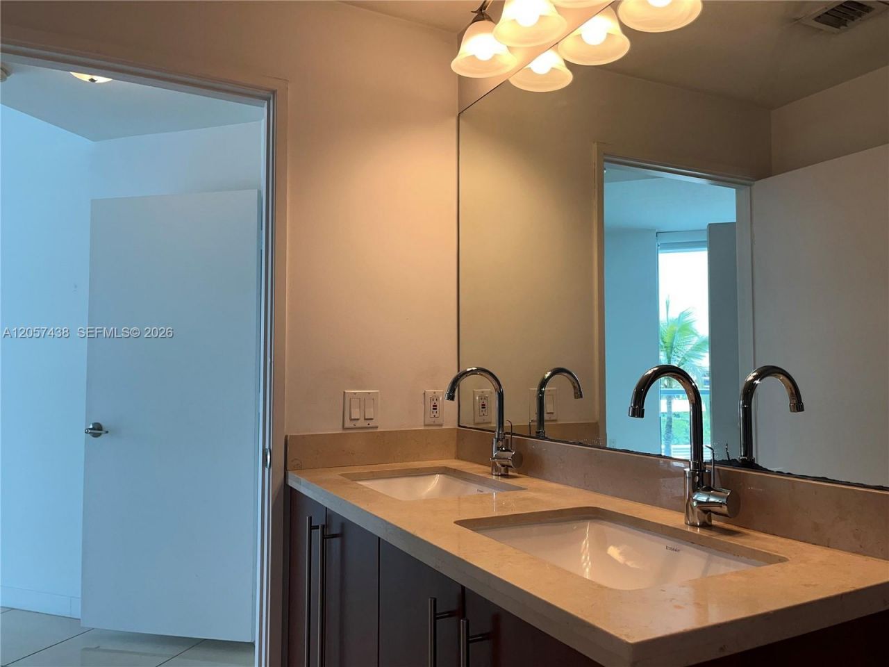 1111 SW 1st Ave , Unit 1025-N, Miami, FL 33130 Photo