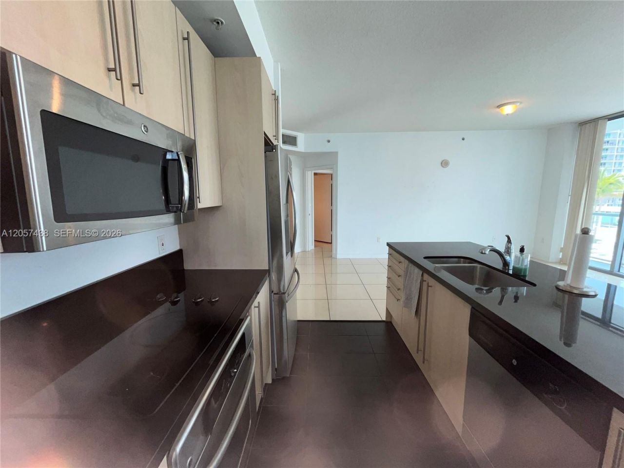 1111 SW 1st Ave , Unit 1025-N, Miami, FL 33130 Photo