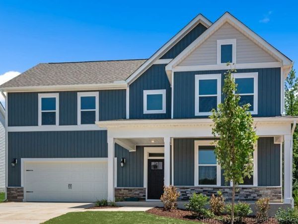 1121 Summer Daisy Drive, Aberdeen, NC 28315