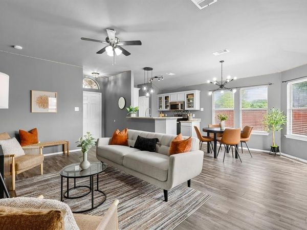 13317 Vida Lane , Dallas, TX 75253