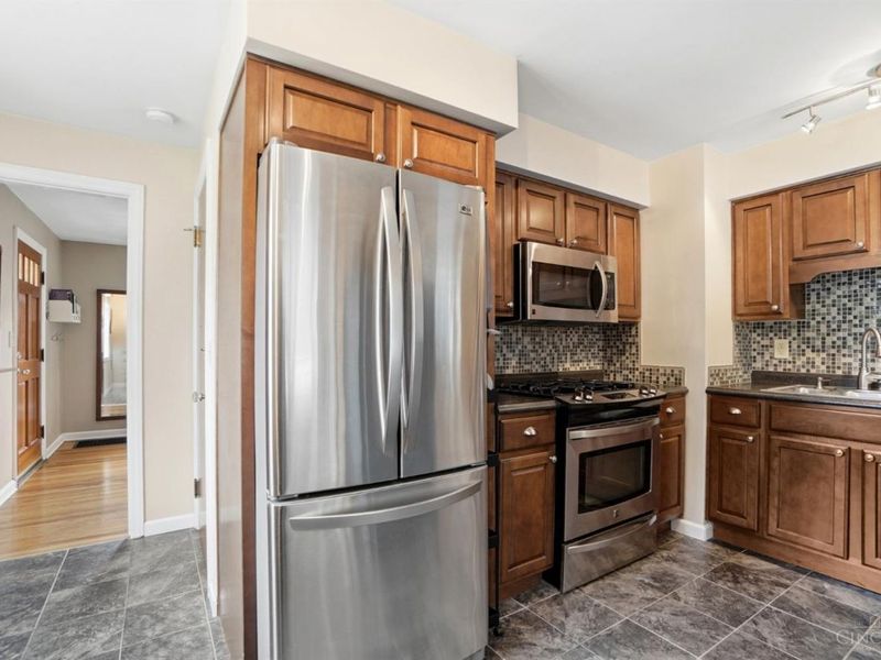 4127 Paxton Woods Drive, Cincinnati, OH 45209 Photo 8
