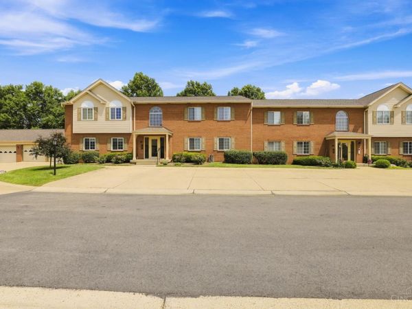 5654 Bridgetown Road, Unit 28, Green Twp, OH 45248