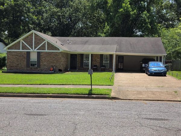 5151 DOWNS DR, Memphis, TN 38135