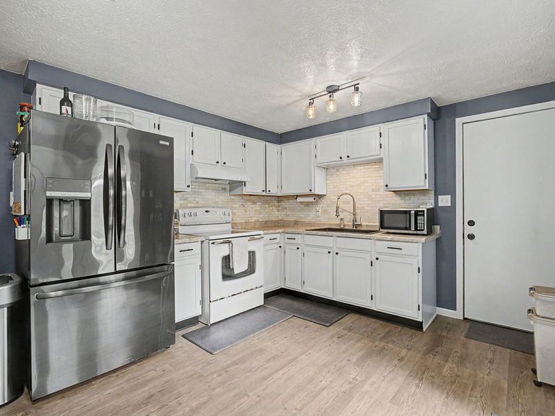 1000 Buena Vista Road, South Vienna, OH 45369 Photo 15