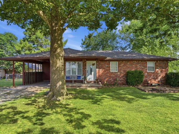423 W Commercial Street , Inola, OK 74036