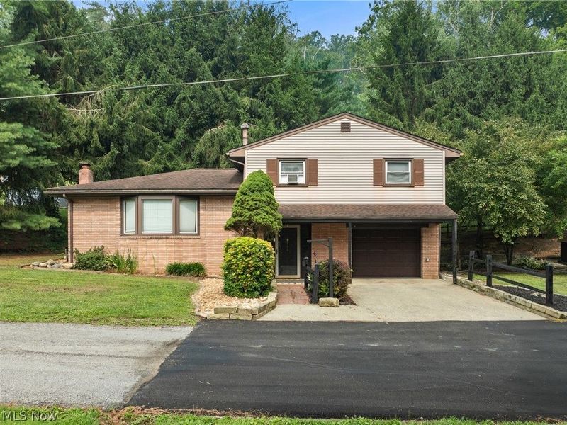 593 Salva Avenue, Shadyside, OH 43947 Photo 1