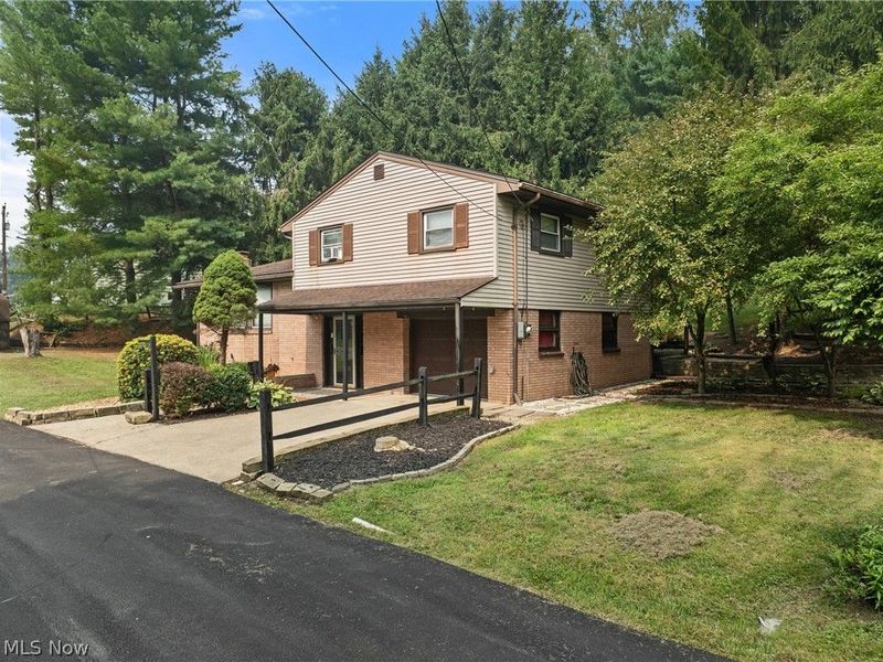 593 Salva Avenue, Shadyside, OH 43947 Photo 3