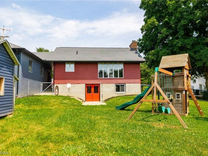 544 N Mill Street , Fredericksburg, OH 44627 Photo 40