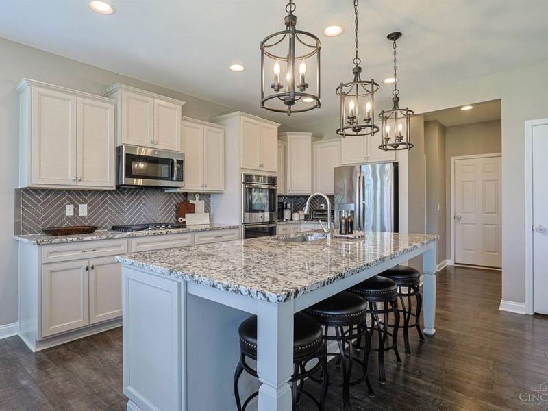 7485 Marsh Creek Lane, Hamilton Township, OH 45039 Photo 13