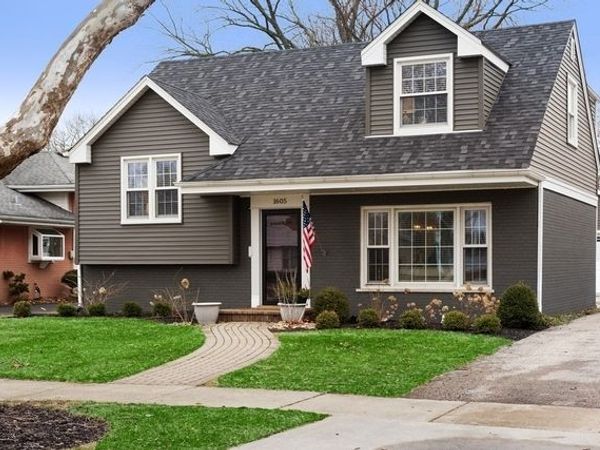 1605 S Greenwood Avenue , Park Ridge, IL 60068