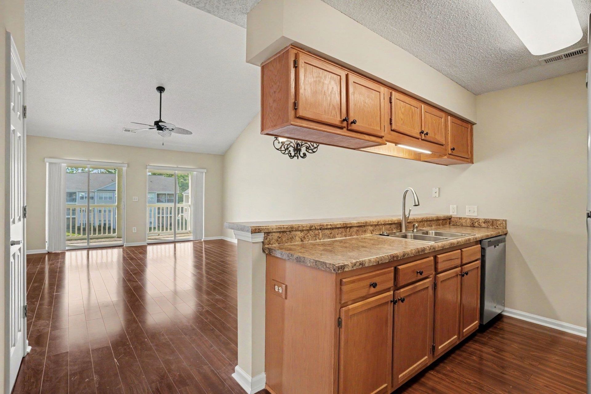 655 Woodmoor Dr.  Photo 14