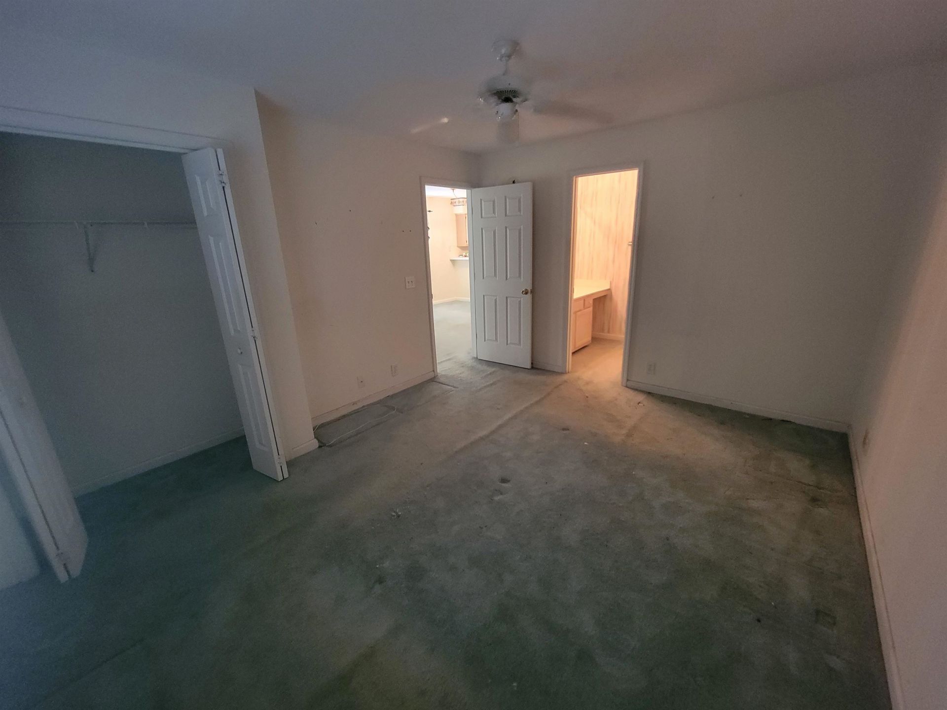 664 Tupelo Ln. Photo 16
