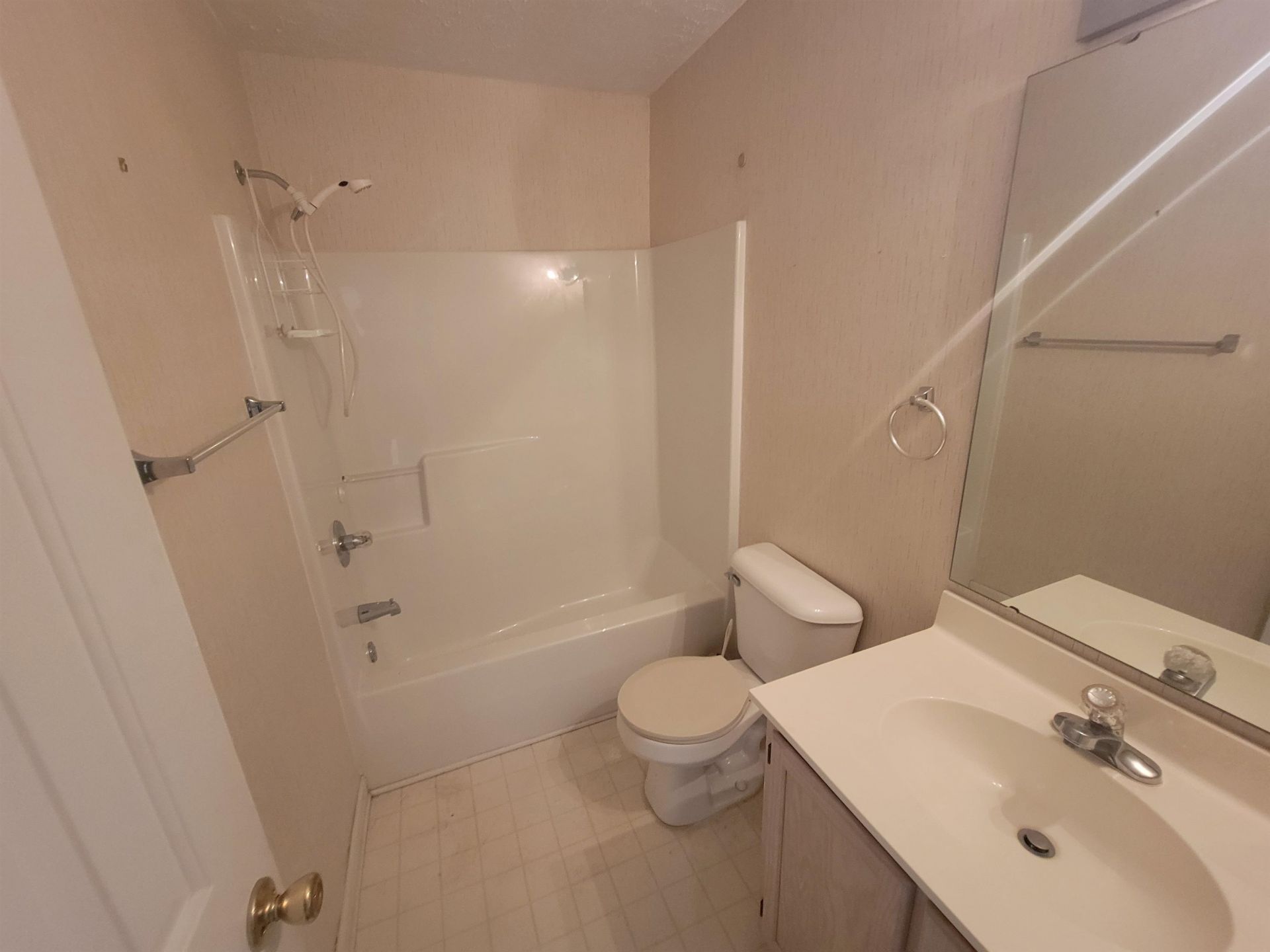 664 Tupelo Ln. Photo 21