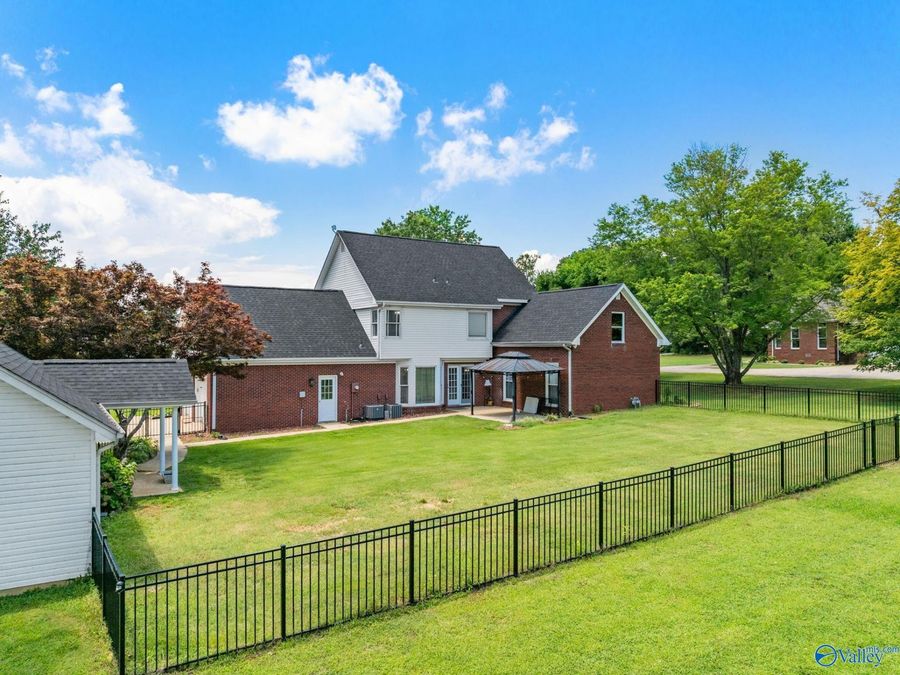 Property Image 37