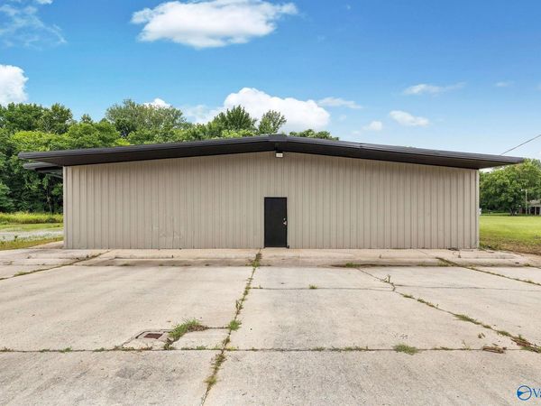 1051 Pickens Street, Moulton, AL 35650