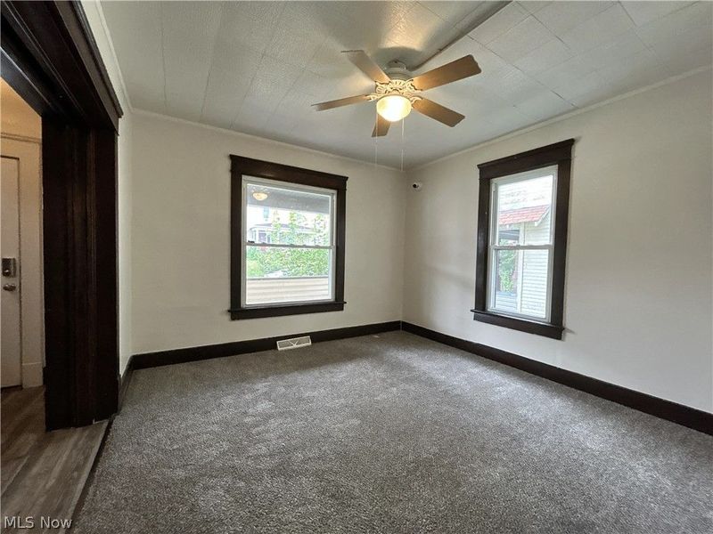 1303 Oregon Avenue, Steubenville, OH 43952 Photo 3
