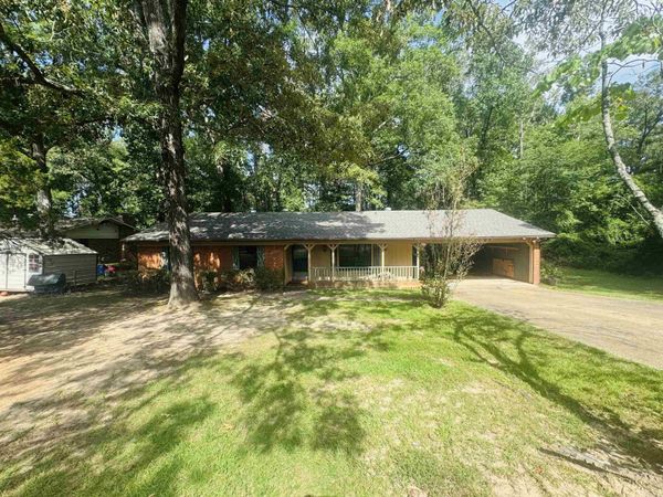 3075 Osage Avenue , Camden, AR 71701