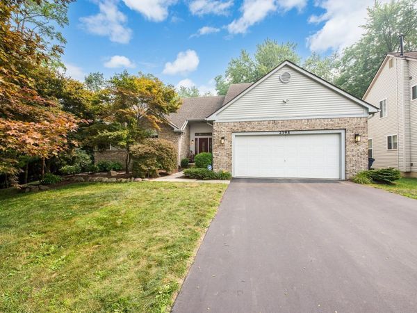 2398 Foxway Drive, Ann Arbor, MI 48105