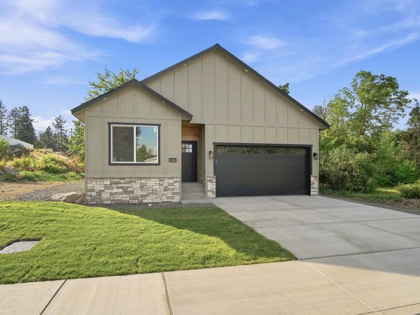 1702 5TH St, Cheney, WA 99004