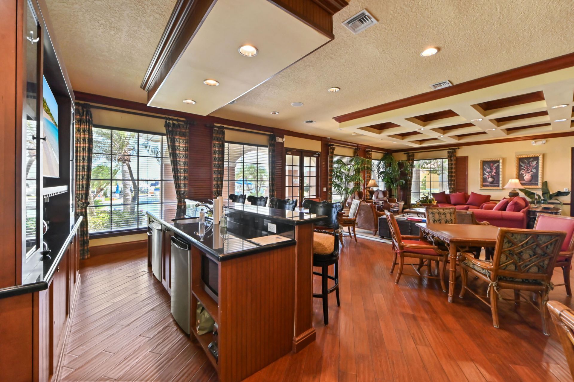 140 Yacht Club Way, Unit 307, Hypoluxo, FL 33462 Photo