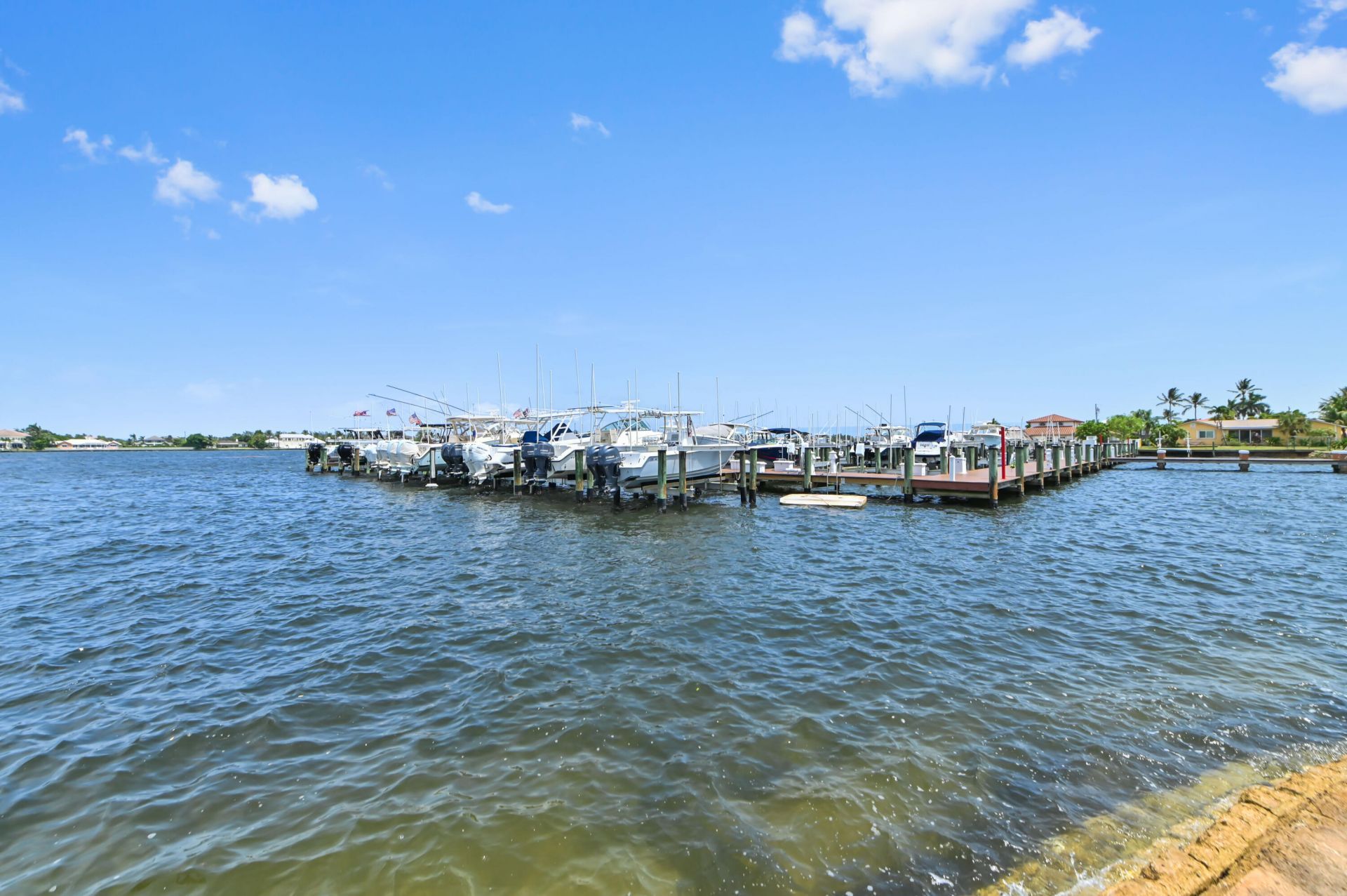 140 Yacht Club Way, Unit 307, Hypoluxo, FL 33462 Photo