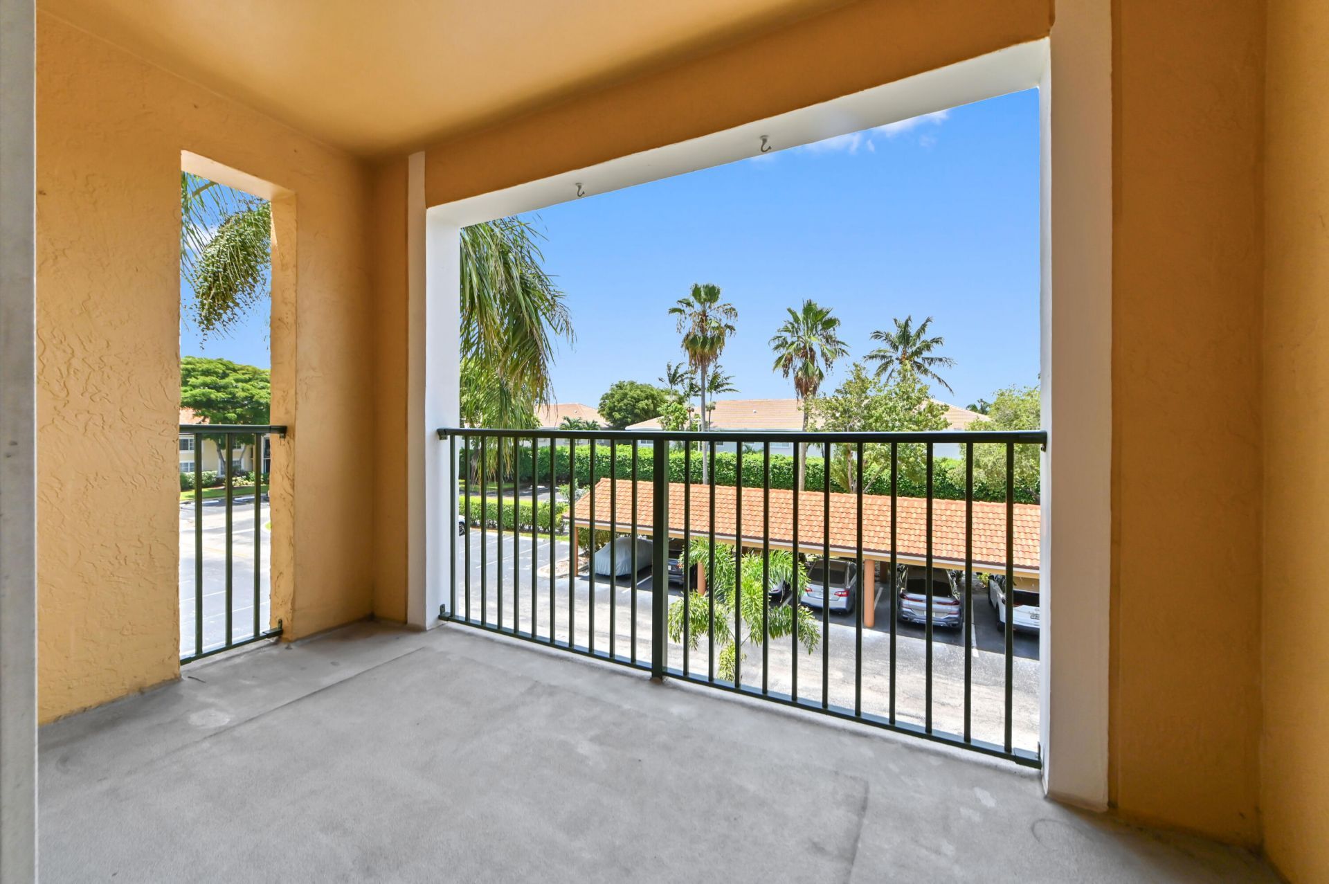 140 Yacht Club Way, Unit 307, Hypoluxo, FL 33462 Photo