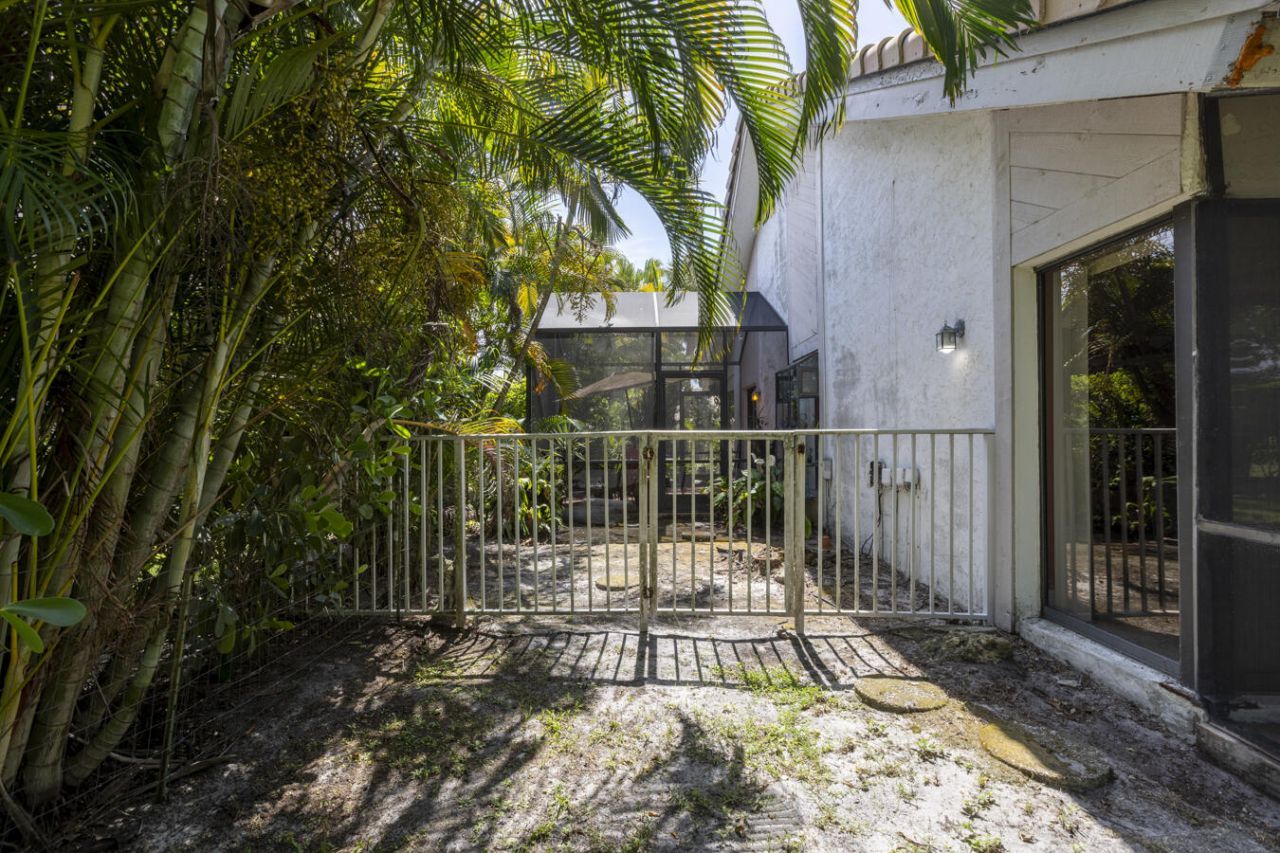 9875 Erica Court, Boca Raton, FL 33496 Photo