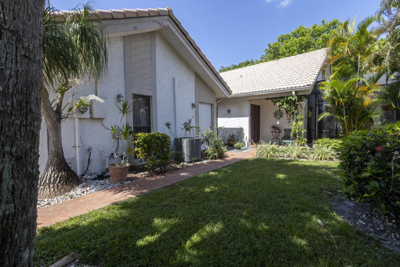 9875 Erica Court, Boca Raton, FL 33496 Photo