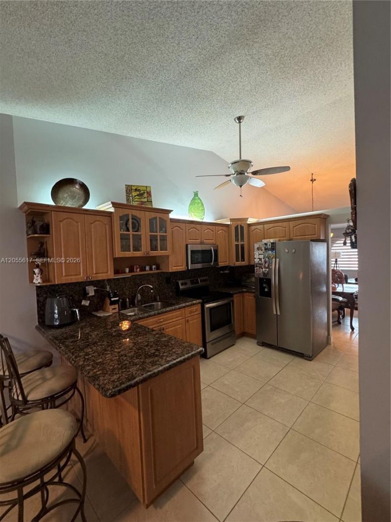5791 W 21st Ave, Hialeah, FL 33016 Photo