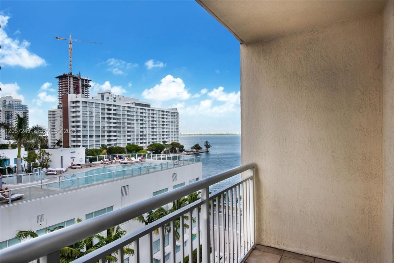 2000 N Bayshore Dr, Unit 626, Miami, FL 33137 Photo