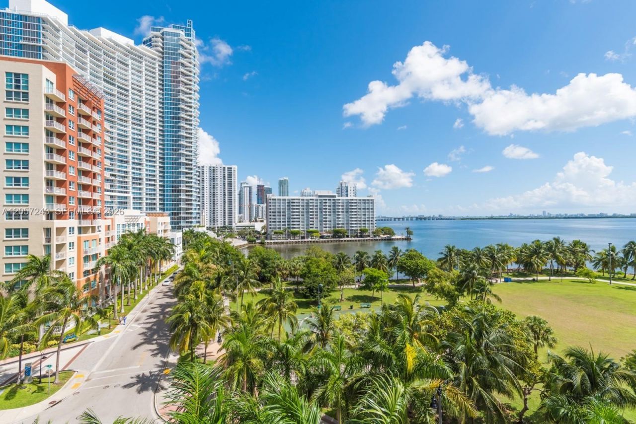 2000 N Bayshore Dr, Unit 626, Miami, FL 33137 Photo