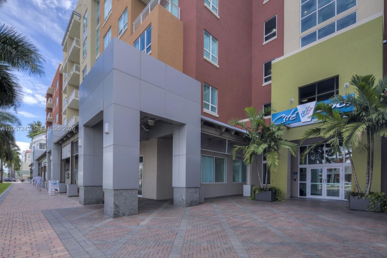 2000 N Bayshore Dr, Unit 626, Miami, FL 33137 Photo