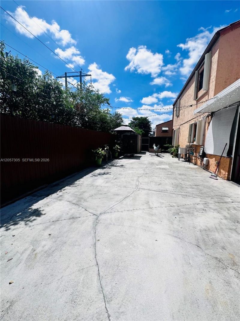 Please Call For Address, Unit 19A, Hialeah, FL 33016 Photo