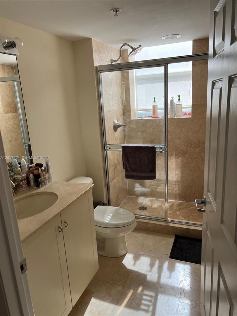 3232 SW 22nd Ter , Unit 201, Miami, FL 33145 Photo