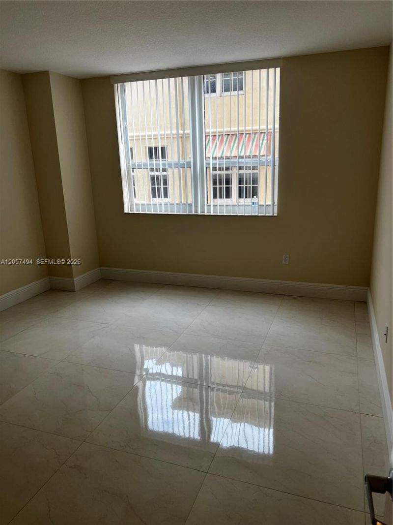3232 SW 22nd Ter , Unit 201, Miami, FL 33145 Photo