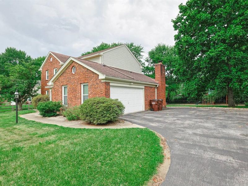 4969 Cinnamon Court, Union Twp, OH 45244 Photo 3
