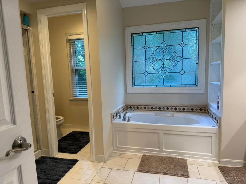 8033 Old Stable Court, West Chester, OH 45069 Photo 13