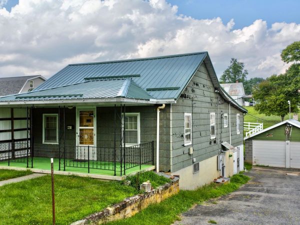 451 & 461 Fair Street, Lewisburg, WV 24901