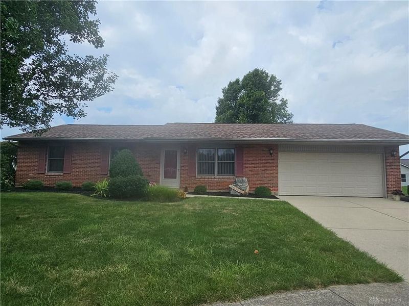 508 Pear Court, Eaton, OH 45320 Photo 3