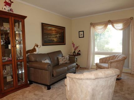 311 Overbrook Dr, Folsom, CA 95630 Photo