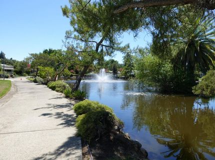 311 Overbrook Dr, Folsom, CA 95630 Photo