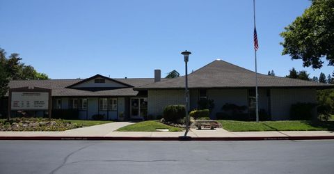 311 Overbrook Dr, Folsom, CA 95630 Photo