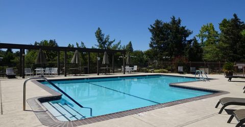 311 Overbrook Dr, Folsom, CA 95630 Photo