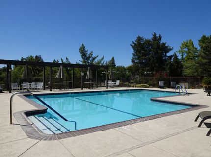 311 Overbrook Dr, Folsom, CA 95630 Photo